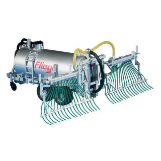 Wóz asenizacyjny Bruder 02020 - widok z przodu